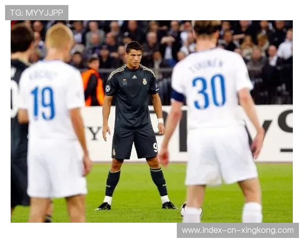 C罗:阿森纳会夺冠!曼联肯定没戏,我不相信他们能逆风翻盘,c罗在阿森纳踢过球吗 C罗:阿森纳会夺冠!曼联肯定没戏,我不相信他们能逆风翻盘,c罗在阿森纳踢过球吗