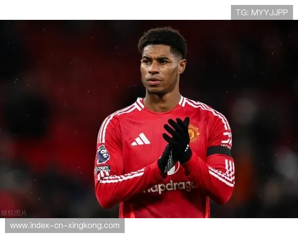 拉什福德边路传中制造混乱进球