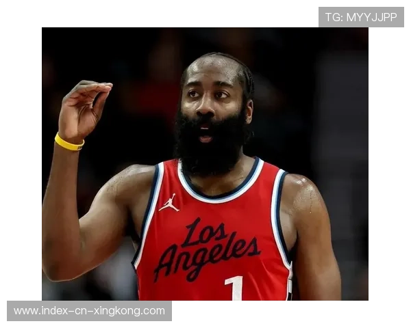 快船在哈登离队风波中惨败76人防线彻底崩盘